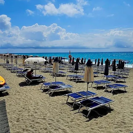 Di Ru * Finale Ligure